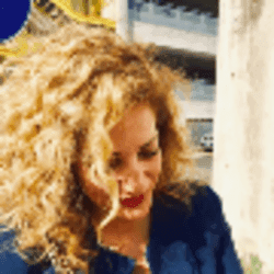 Avvocato alessandra de pace